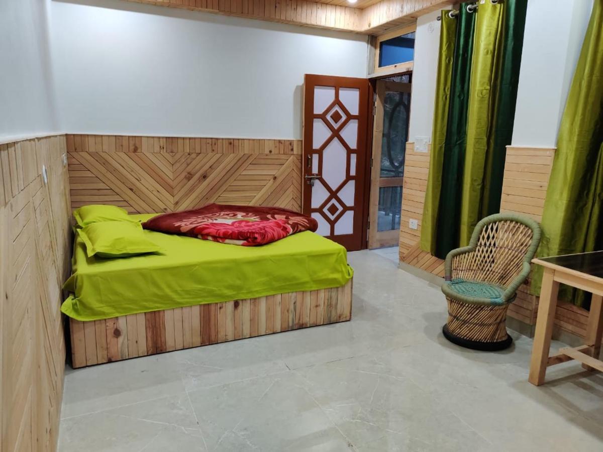 Free Culture, Chalal Panzió Kasol Kültér fotó